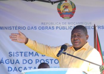 Preço da água potável aumenta em Moçambique