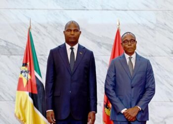 Gabinete Central de Reformas e Projectos Estratégicos de Chapo transformado em governo paralelo