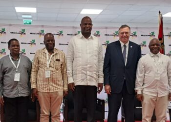 Projecto Mozambique LNG reinicia “em pleno” com Moçambique a dever 3 biliões de dólares; Conteúdo Local não é só para moçambicanos
