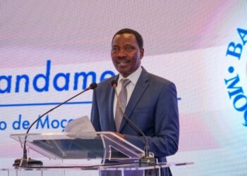 Guerra do Golfo chega a Moçambique, taxas de juro ficam em aproximadamente 20 por cento