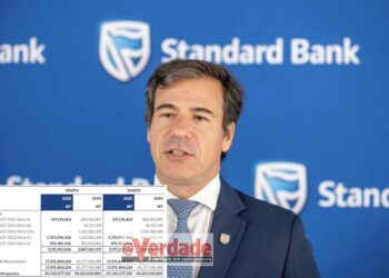 Calote do Governo e queda da taxa MIMO reduzem lucro bilionário do Standard Bank