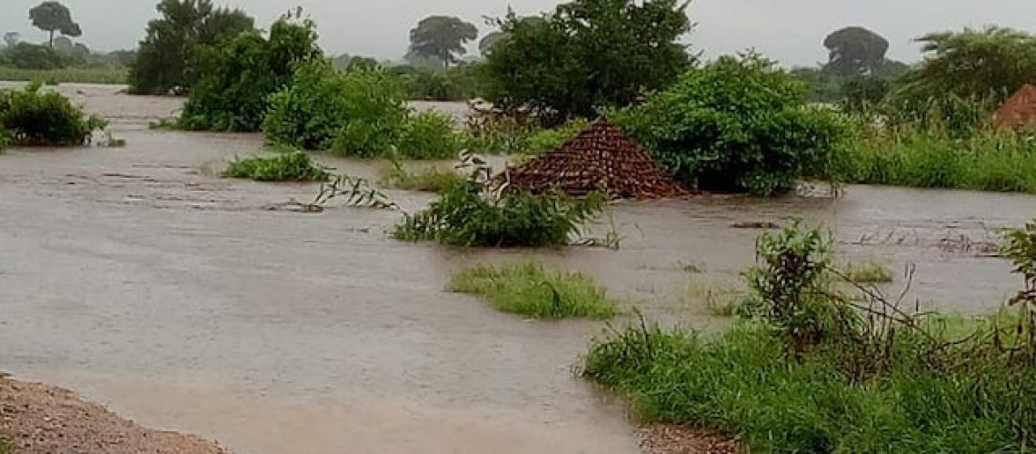 Chuva dá tréguas mas continuam inundadas várias regiões de Sofala e Manica