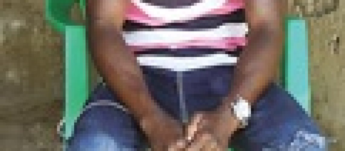 A triste sina de um adolescente que só pode calçar um sapato