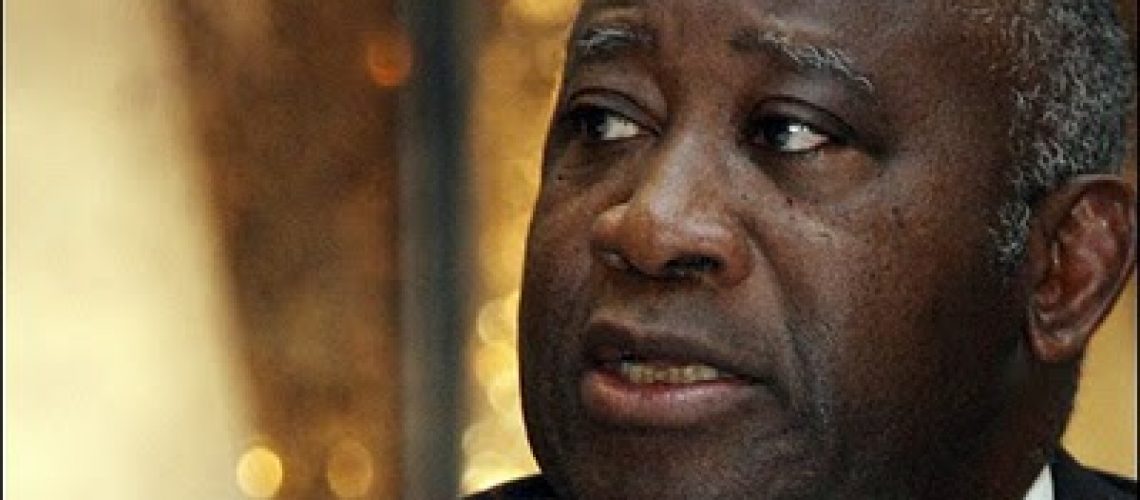 Gbagbo negocia saída da Costa do Marfim