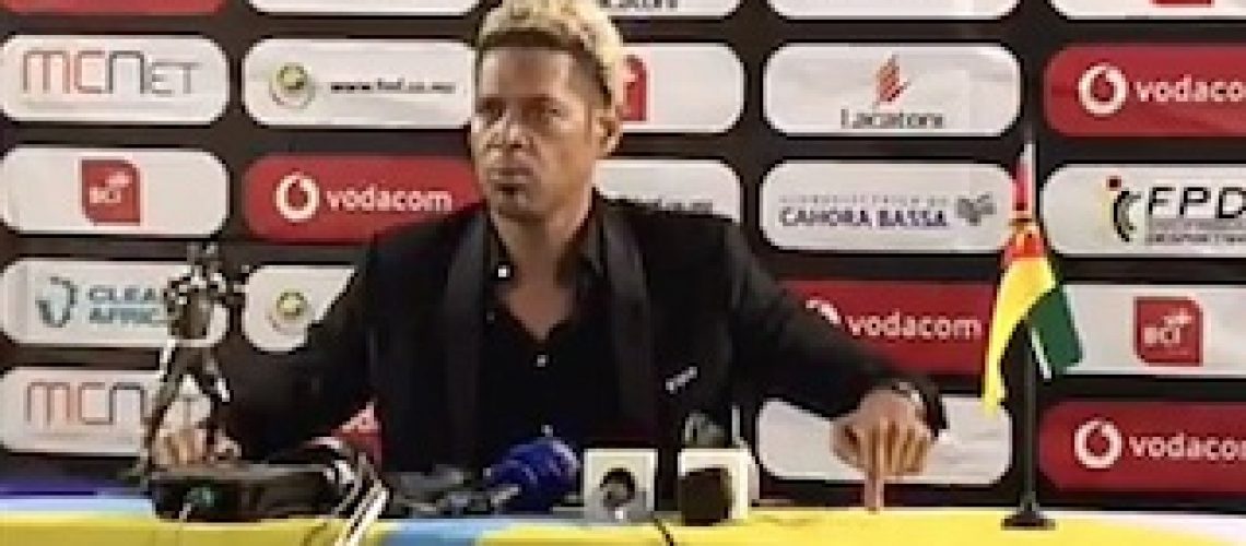 Abel Xavier segura o “tacho” nos “Mambas” culpando os árbitros e clama vitória moral sobre a Namíbia