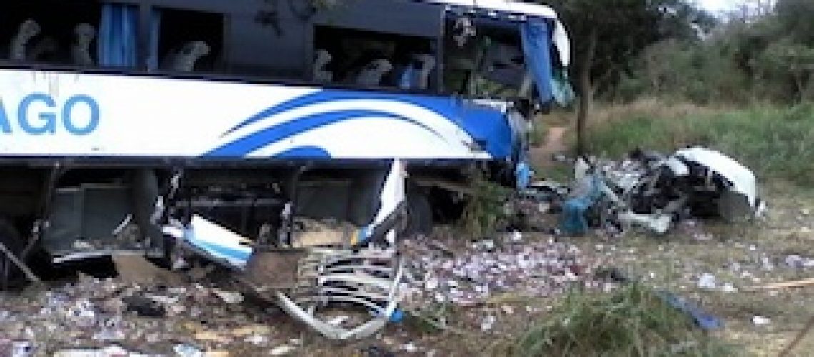 Dez pessoas morrem e 96 ferem-se em acidentes de viação no sul e centro de Moçambique