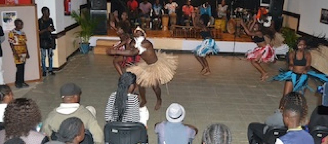 Universidade Politécnica exalta a Dança Tradicional