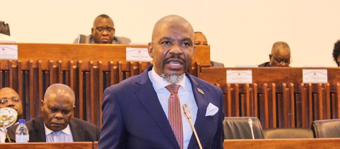 ar-2711-helder-injonjo