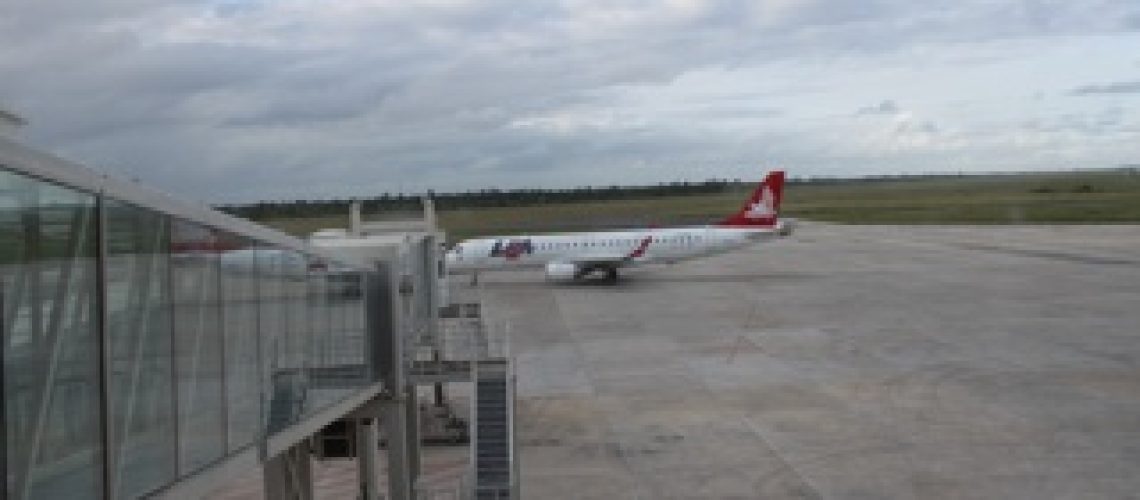 Companhias aéreas de Moçambique proibidas de voar na Europa
