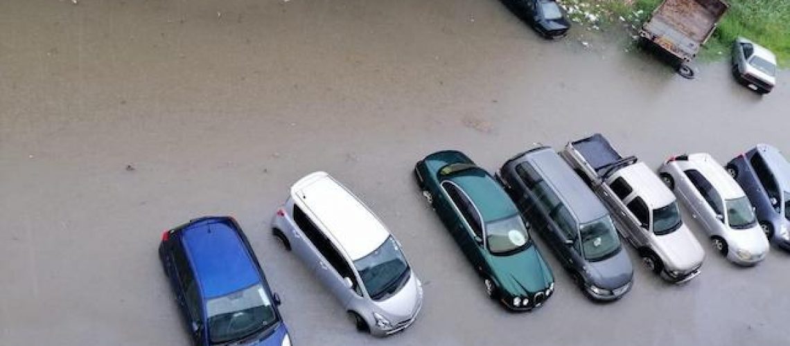 Primeiro aguaceiro intenso da Época Chuvosa inunda a Cidade da Beira