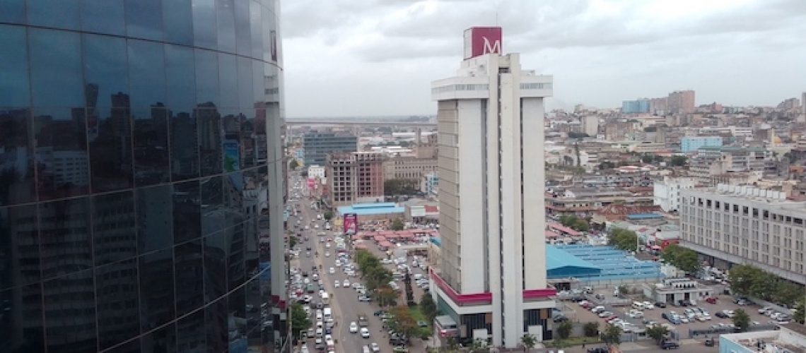 Metical não reage a injecção de dólares do Banco de Moçambique