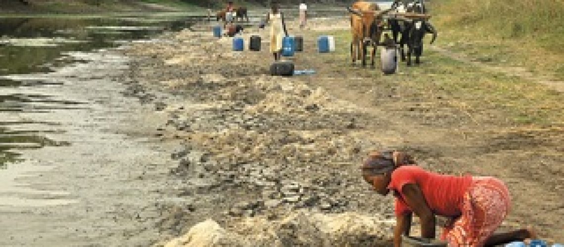 Acesso a água potável continua a ser um luxo em Moçambique
