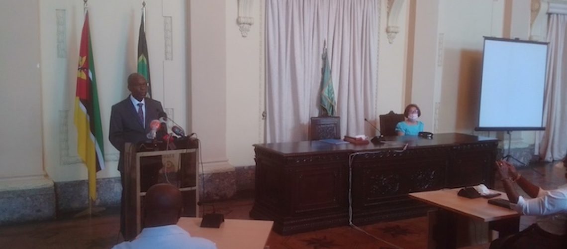 Eneas Comiche acusa MISAU de tratamento não “humanizado” e continua a enganar munícipes de Maputo