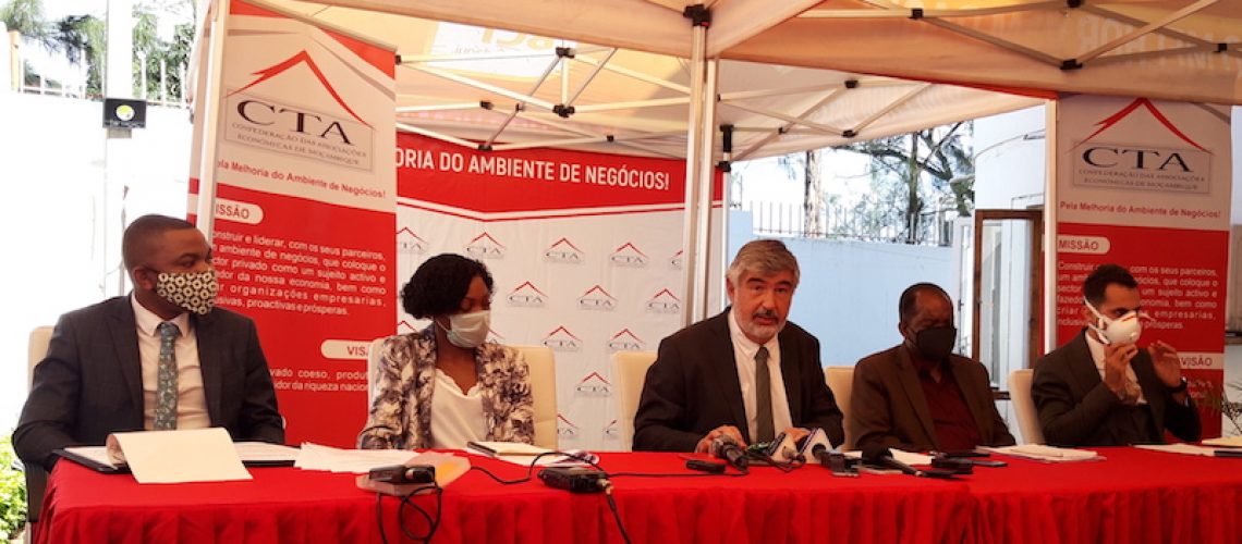 Empresários em Moçambique sentem-se enganados pelas medidas de mitigação do impacto da covid-19 do Governo de Filipe Nyusi