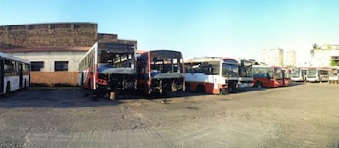 À falta de solução para drama de transporte Governo desenrasca pneus e baterias para  EMTPM