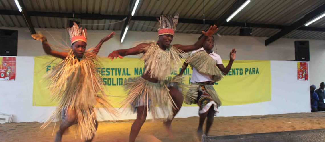 VI Festival Nacional de Cultura - Dançar Moçambique