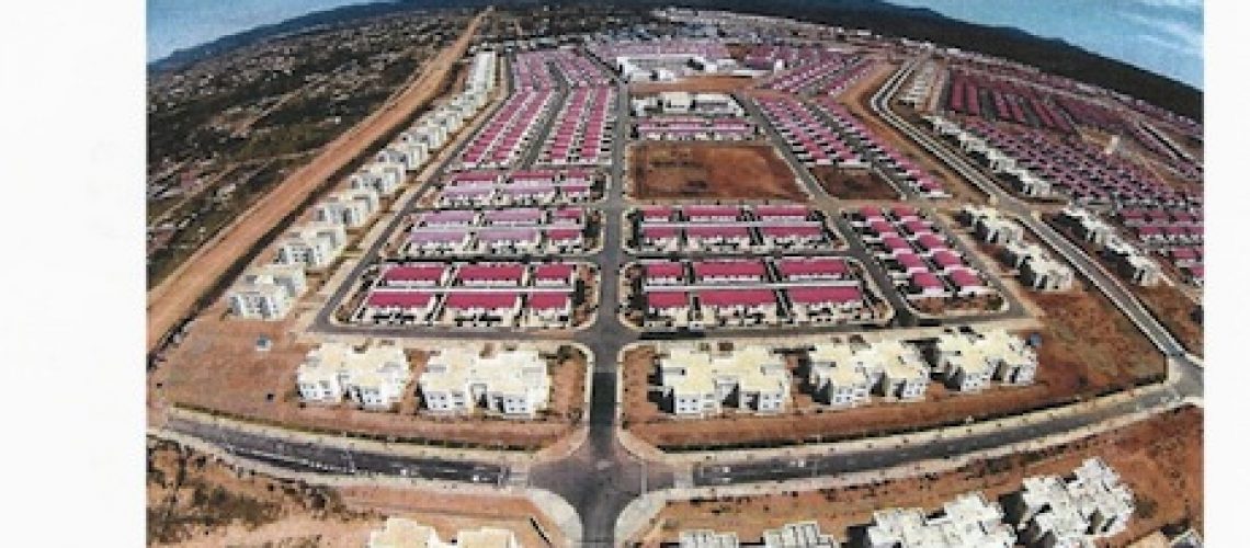 Falhada promessa de 35 mil casas até 2019 Governo de Nyusi quer construir 138 mil habitações até 2029