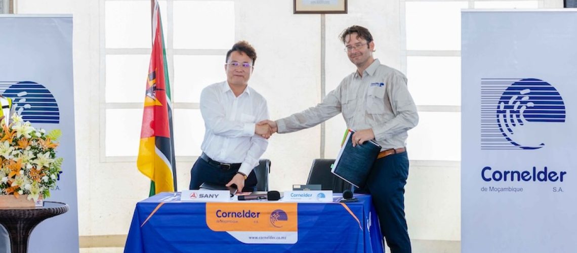 fim‑cornelder-gruas