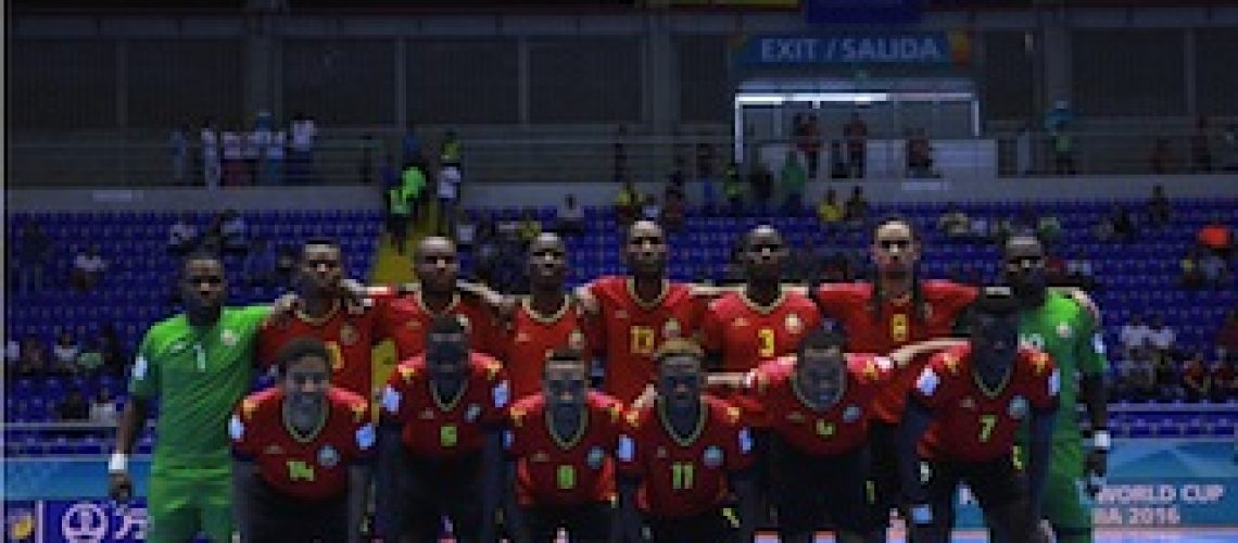 Moçambique não vence a Austrália mas faz história estreando-se num Mundial de Futsal