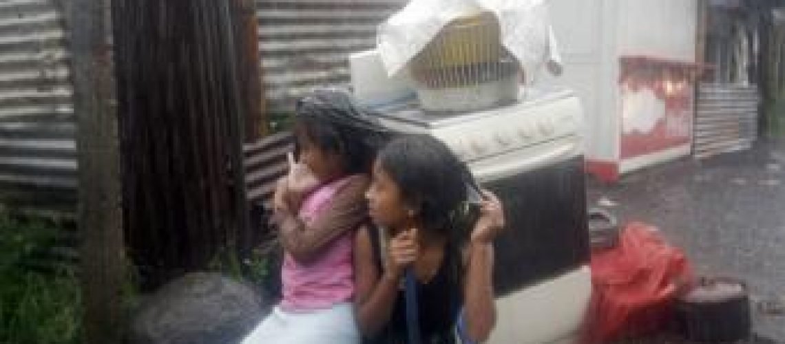 Tempestade após erupção vulcânica deixa 12 mortos na Guatemala