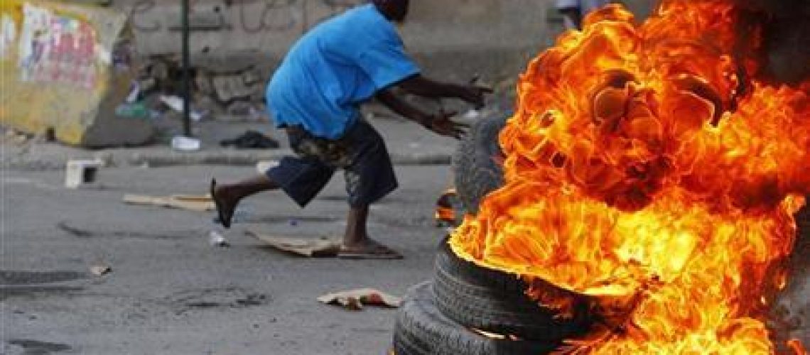 Protestos tomam ruas do Haiti após resultado de eleição