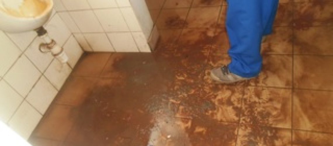 Utentes do Hospital da Polana Caniço em Maputo estão em perigo