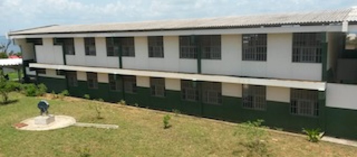 Escola Comercial de Pemba transformada em instituto médio