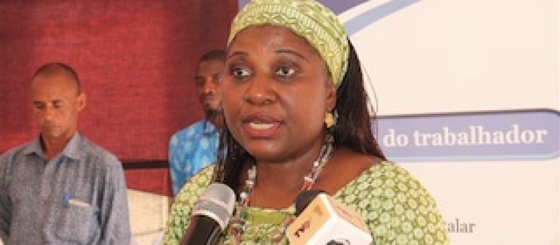 Recém-formados acham ser um "direito" as faltas sem justificação