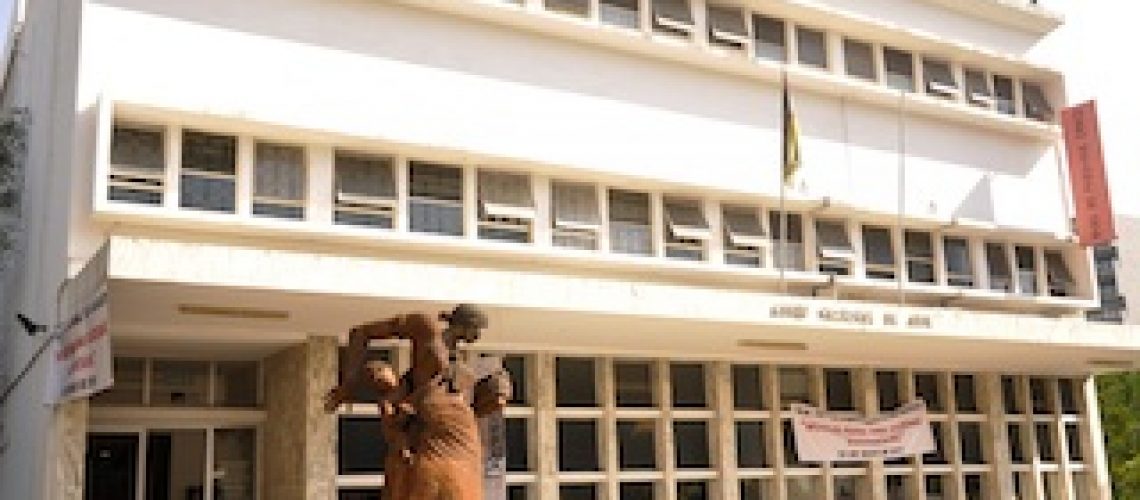 Um museu sem visitantes é uma vala comum