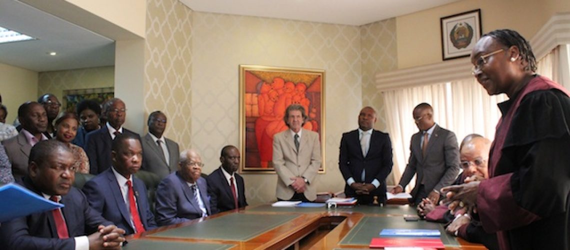 Gerais 2019: Nyusi visita sete Províncias numa semana e inscreve-se para Presidenciais; De Momade nem sinal