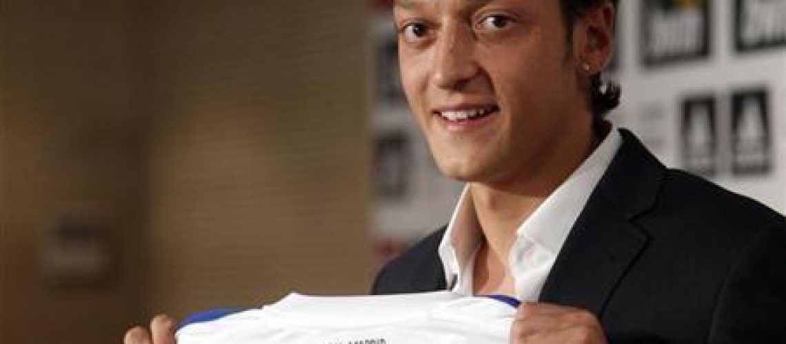 Ozil completa o quebra-cabeça de Mourinho no Real Madrid