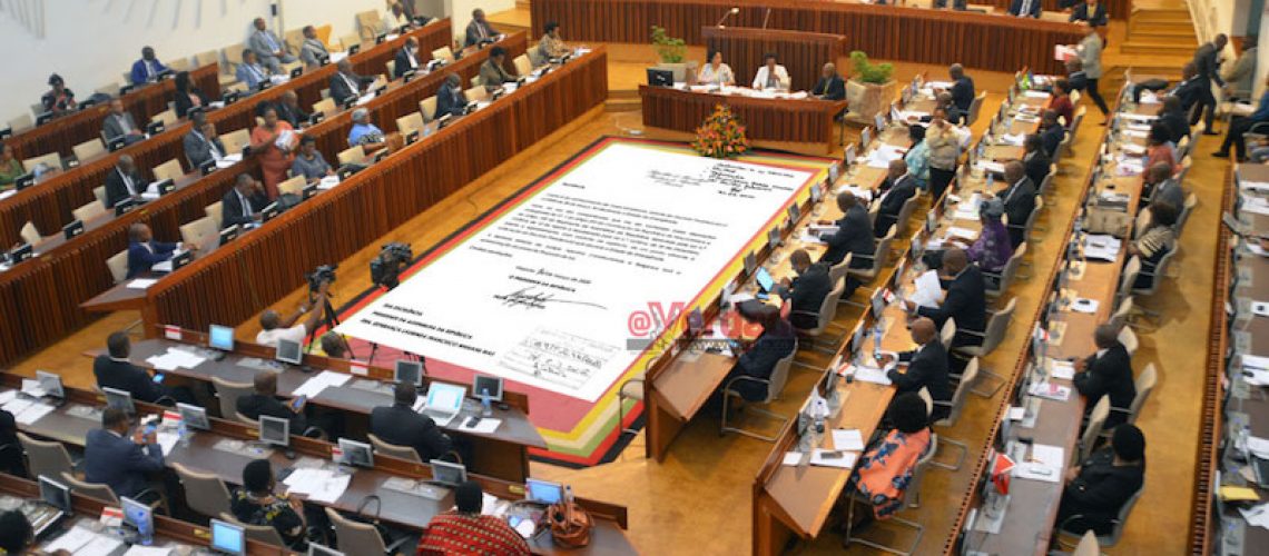 Parlamento ratifica Estado de Emergência em Moçambique após mandar rectificar Decreto do Presidente Nyusi