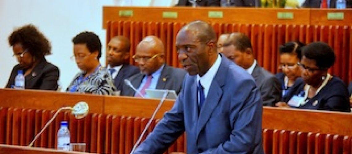 Em “prova oral” primeiro- ministro reitera “interacção com os credores” das dívidas ilegais da Proindicus