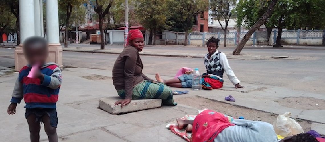 Cumprido mais um ritual democrático que não resolve a pobreza presente dos moçambicanos