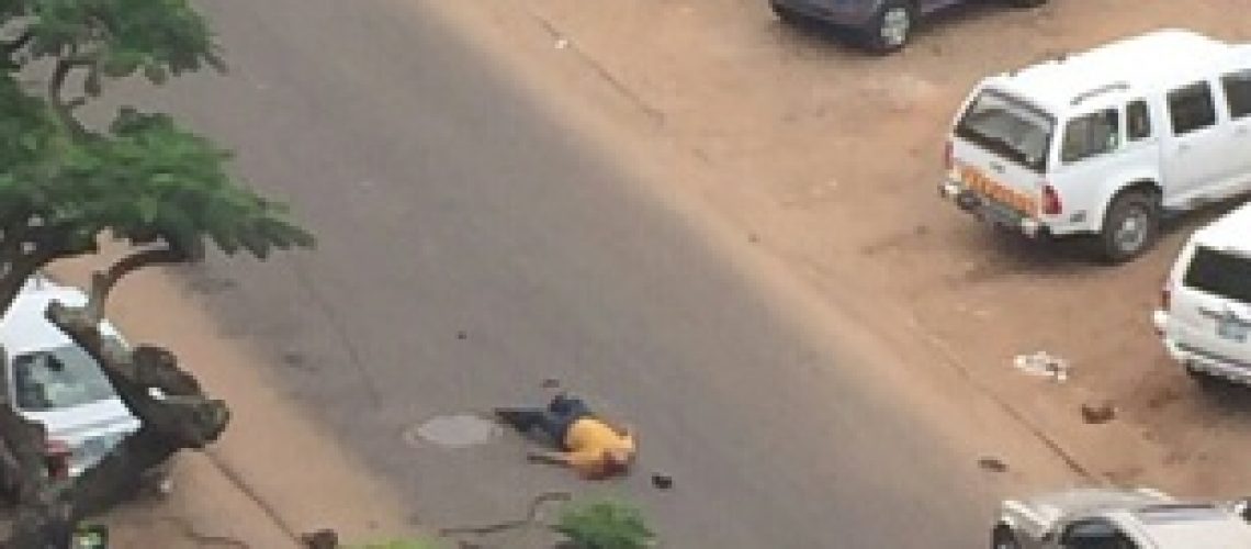 Agente da Polícia é morto a tiro quando tentava assaltar um cidadão em Maputo