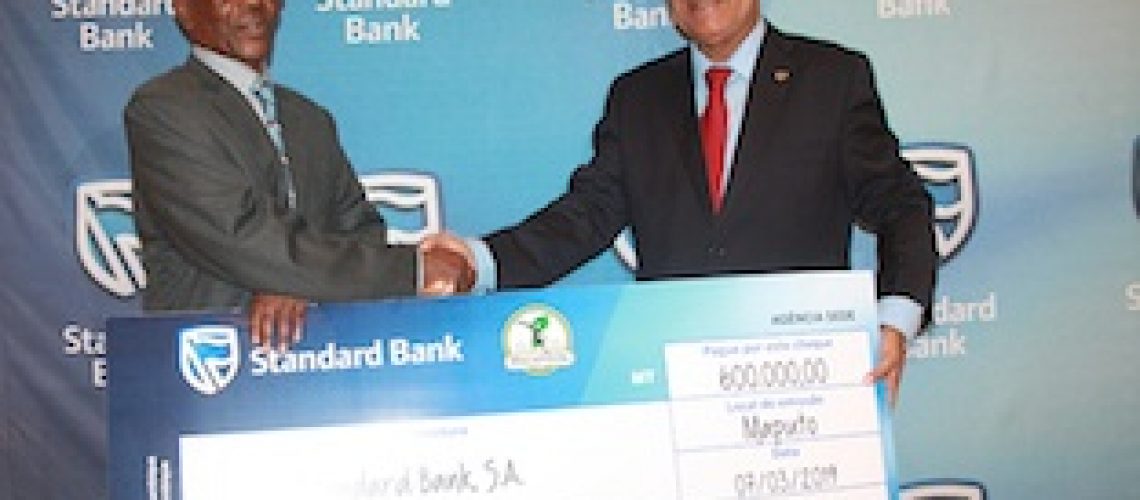 Campeões do Moçambola premiados pelo Standard Bank