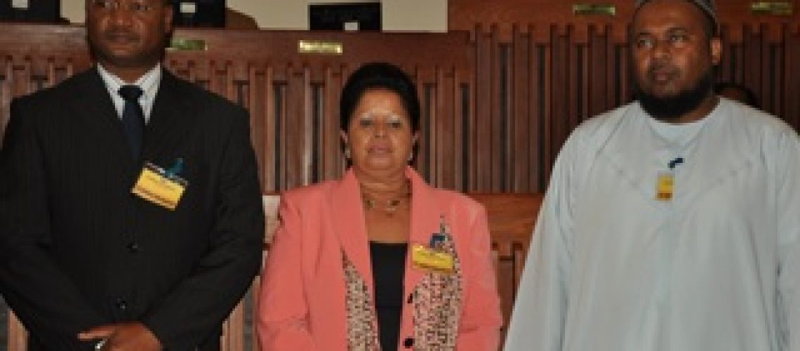 MDM e Frelimo prorrogam até 2020 mandato de “mentores dos desmandos” na CNE