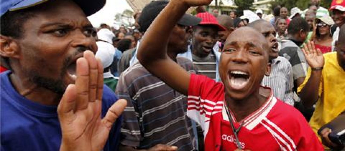 Manifestações populares na Swazilândia entram no segundo dia