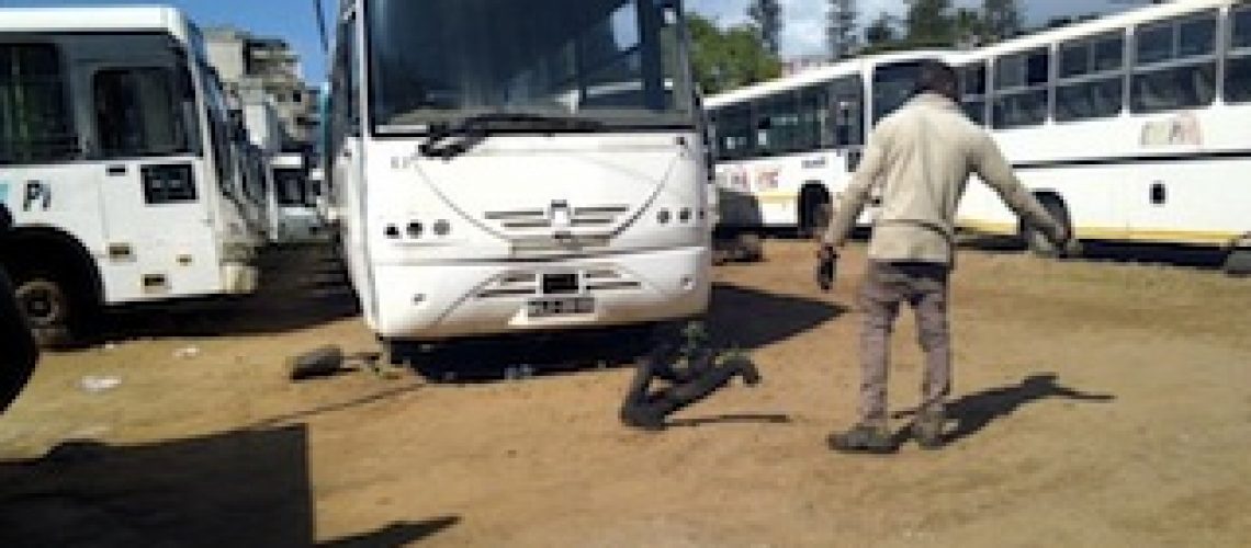 Maputo vai receber 380 autocarros mas com perto de duas centenas paralisados