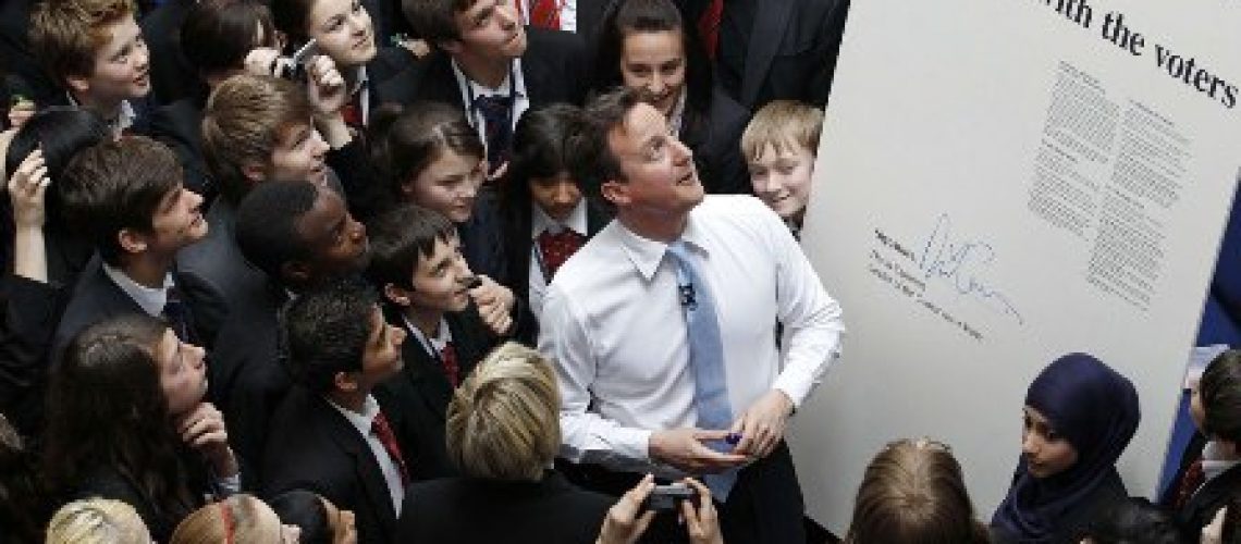David Cameron favorito a dois dias das eleições britânicas