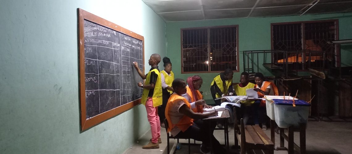 votacao-mesa-contagem