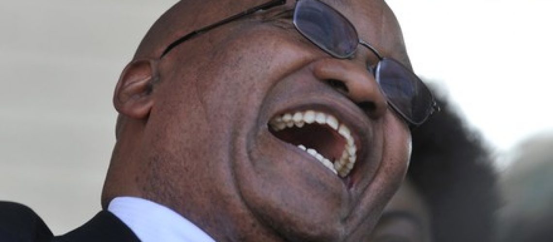 Declarações de Presidente Zuma continua a irritar na África do Sul